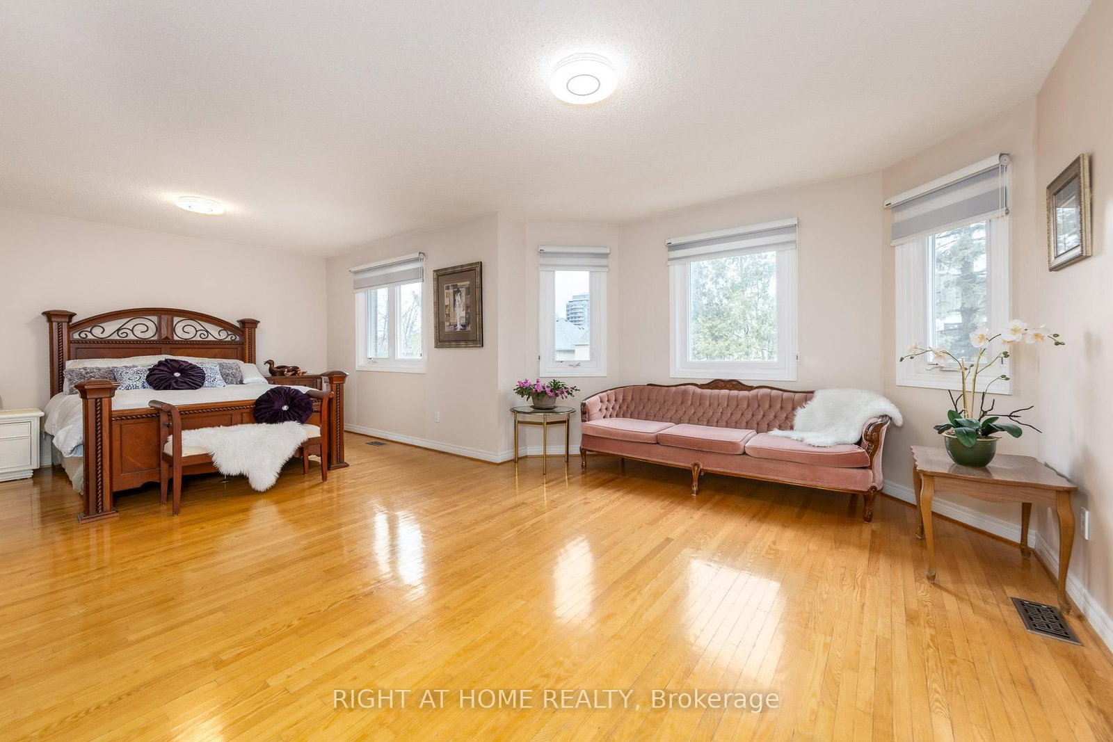 27 Addison Street • Richmond Hill, ON photo 25