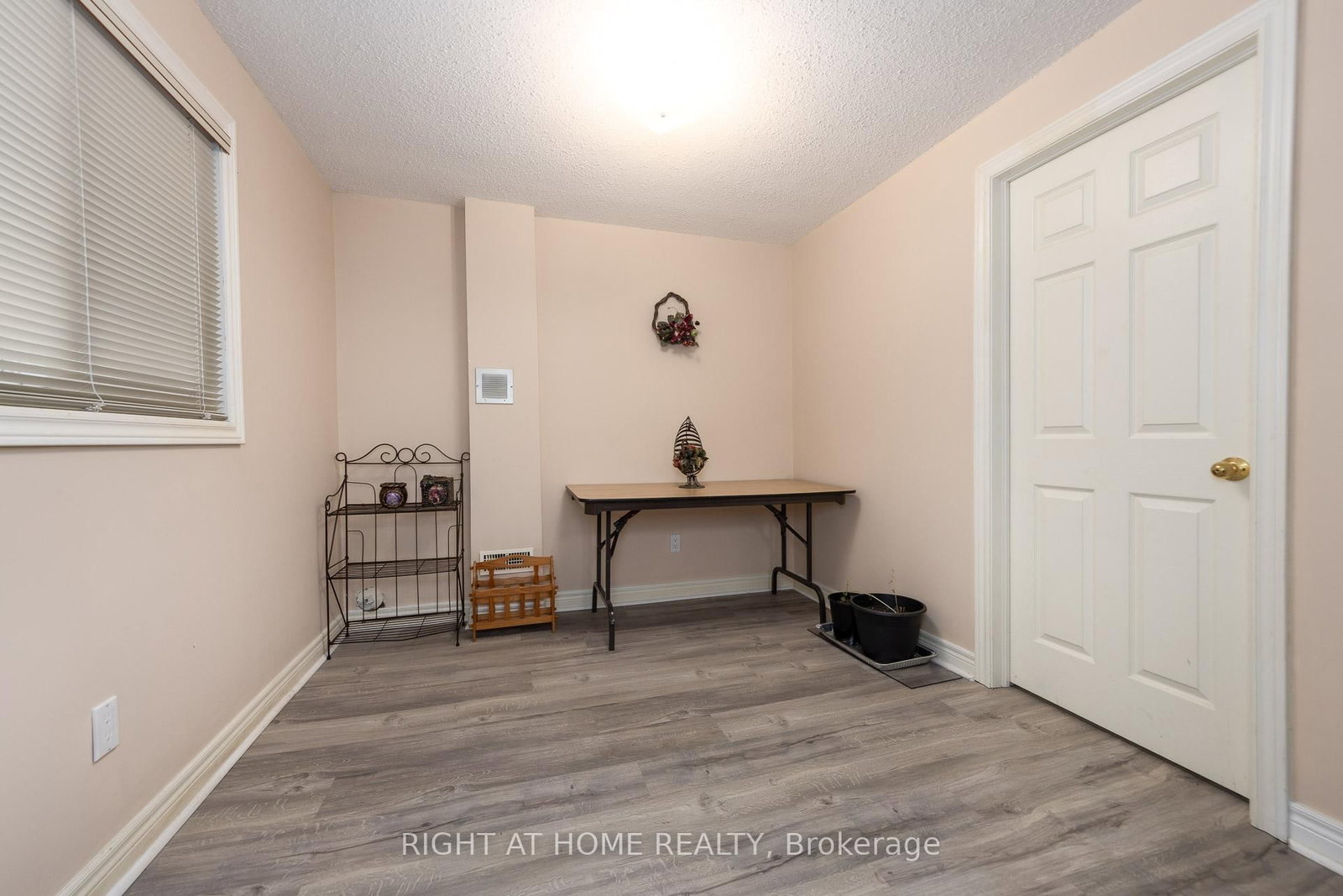 27 Addison Street • Richmond Hill, ON photo 42
