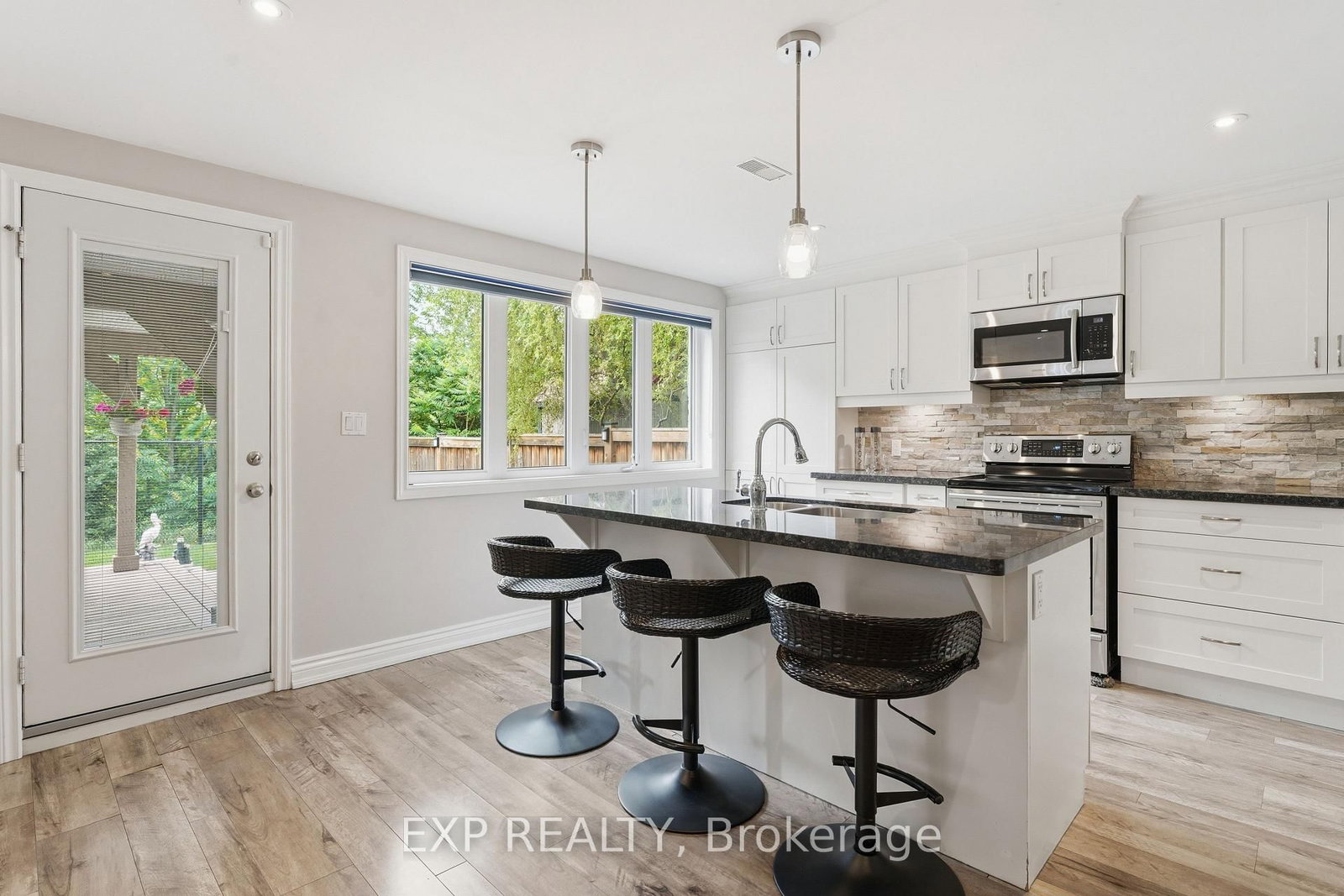 25 Manor Forest Road • East Gwillimbury, ON photo 29