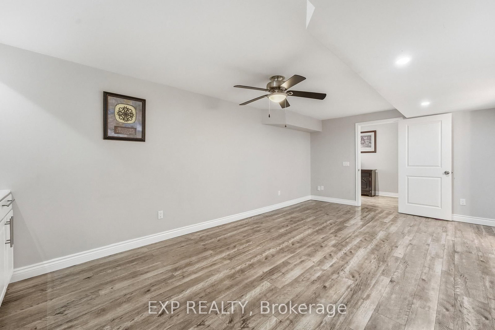 25 Manor Forest Road • East Gwillimbury, ON photo 35
