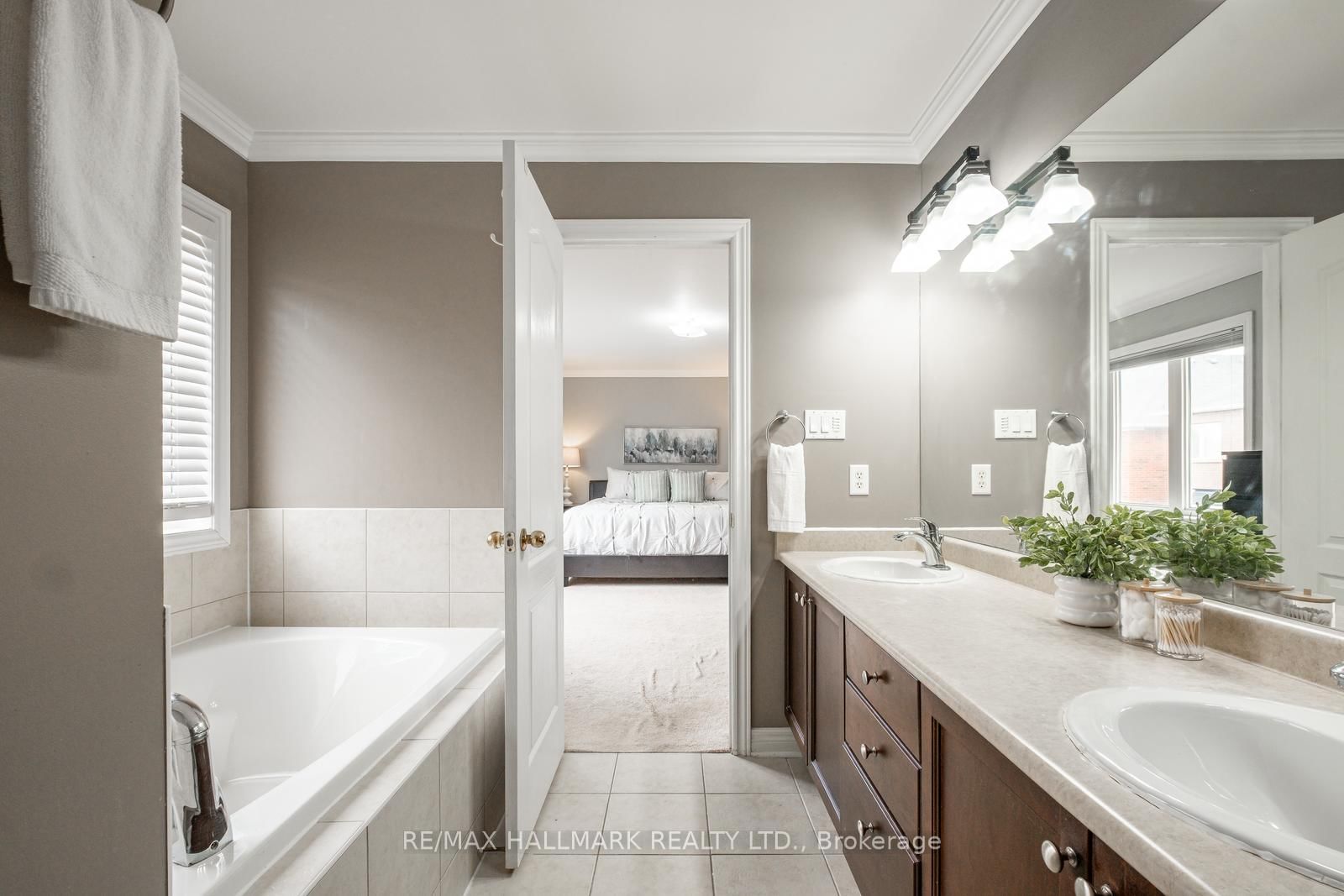 43 Horsedreamer Lane • Whitchurch-Stouffville, ON photo 26