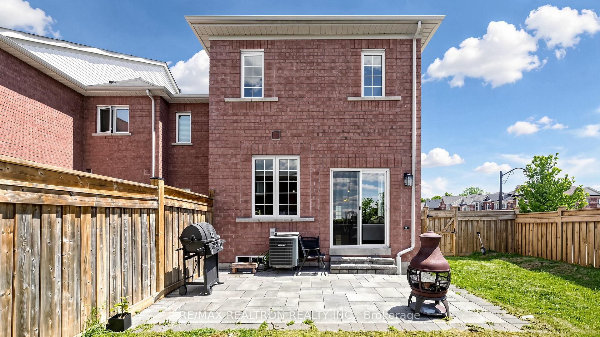 2 Flute Street