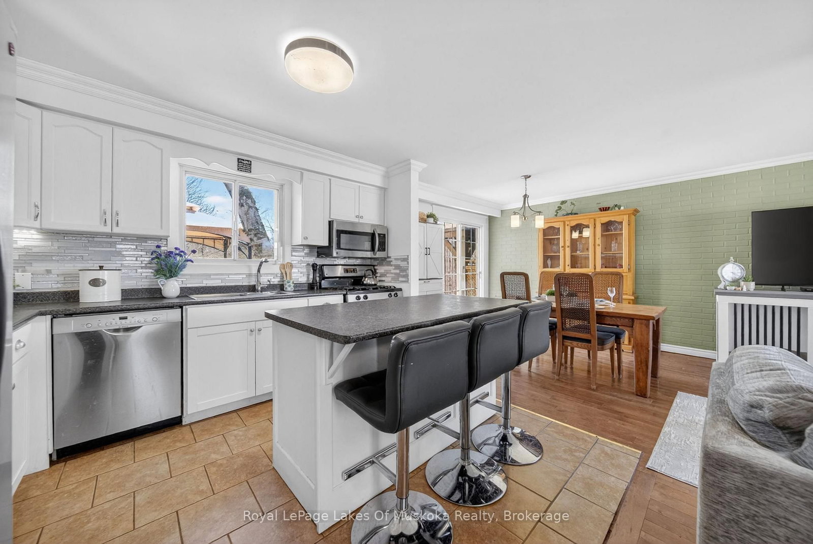 271 Lakeland Crescent • Brock, ON photo 14