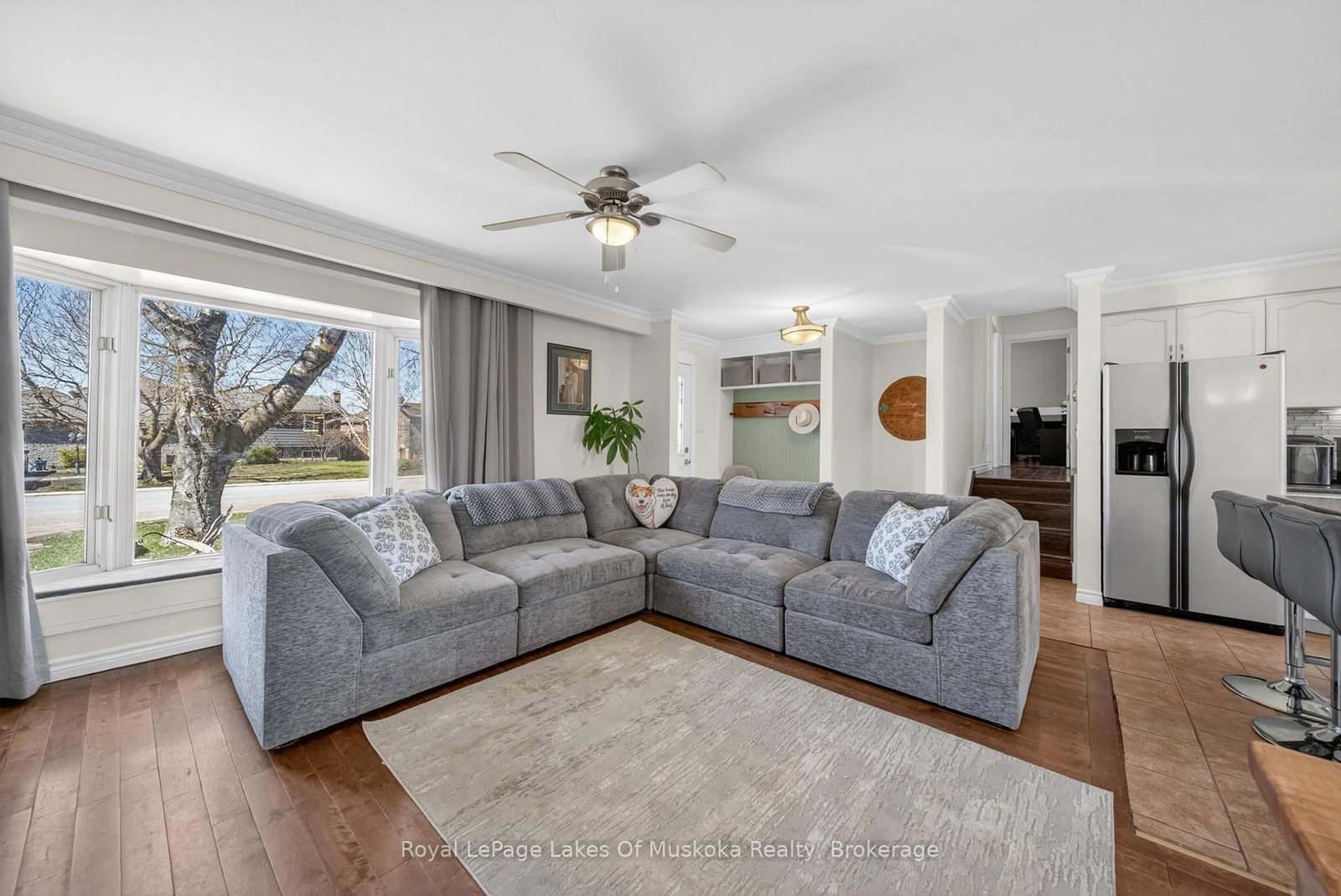 271 Lakeland Crescent • Brock, ON photo 7