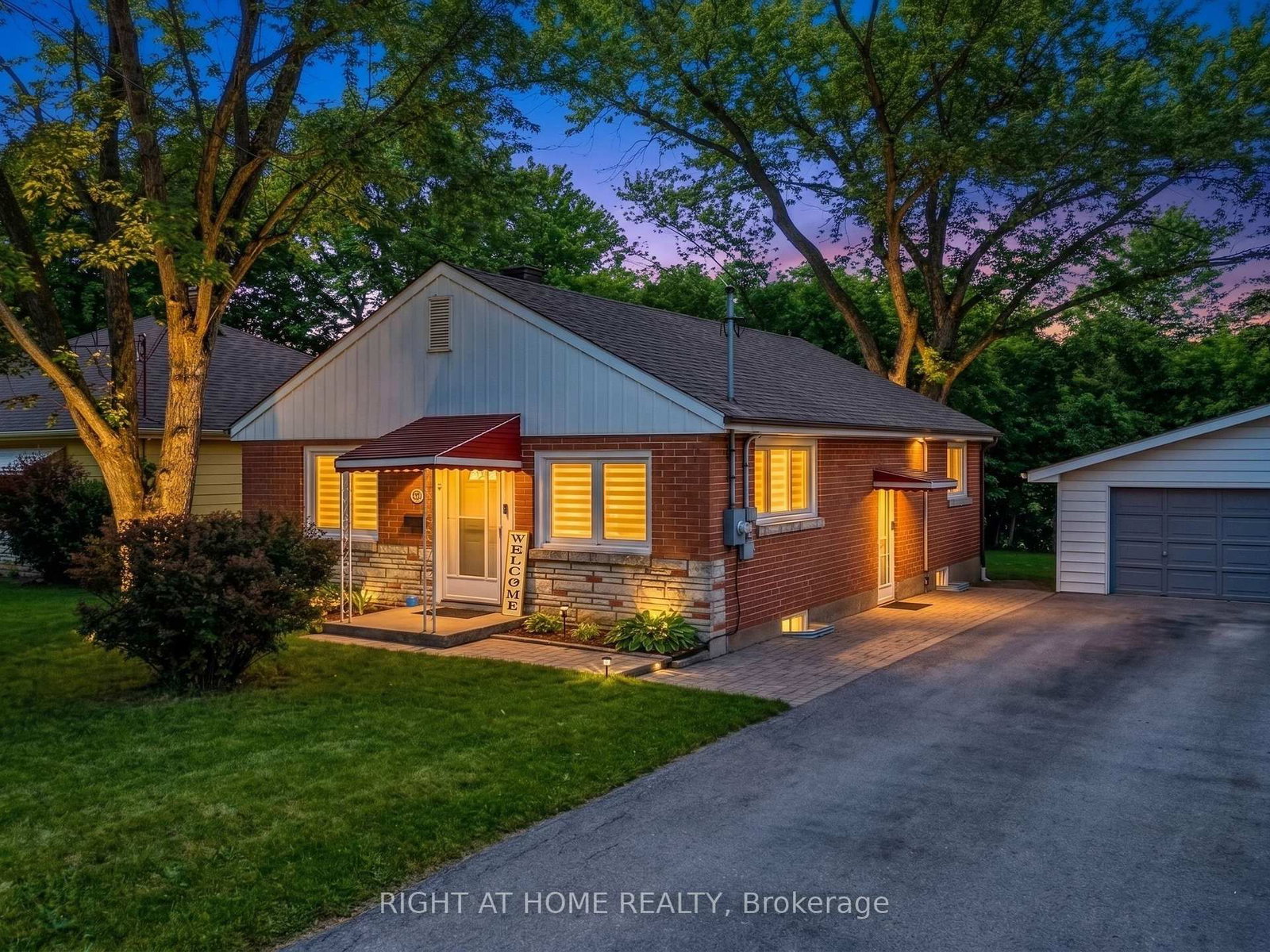 Property at 735 Srigley