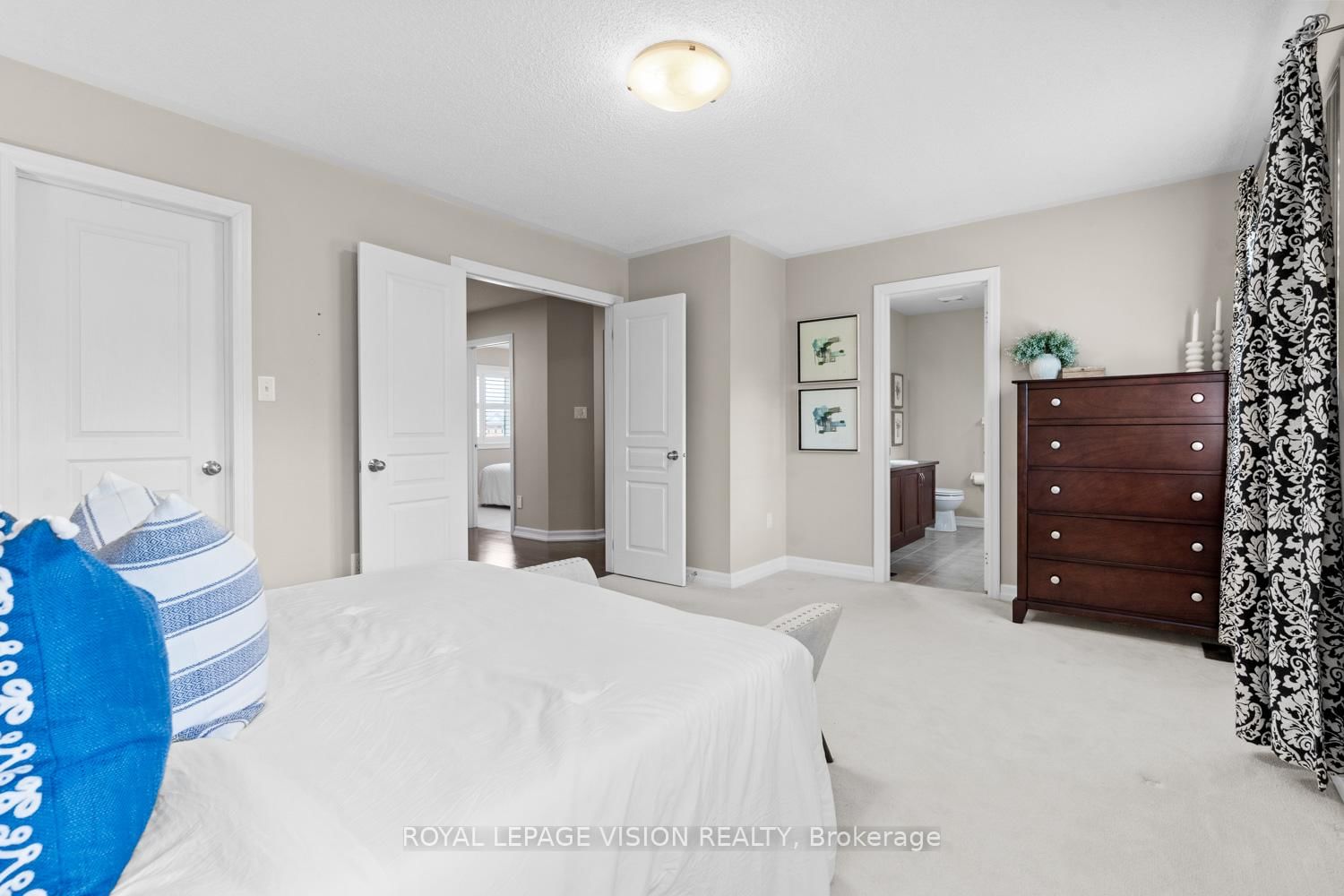 27 Ida Jane Grove • Whitchurch-Stouffville, ON photo 17