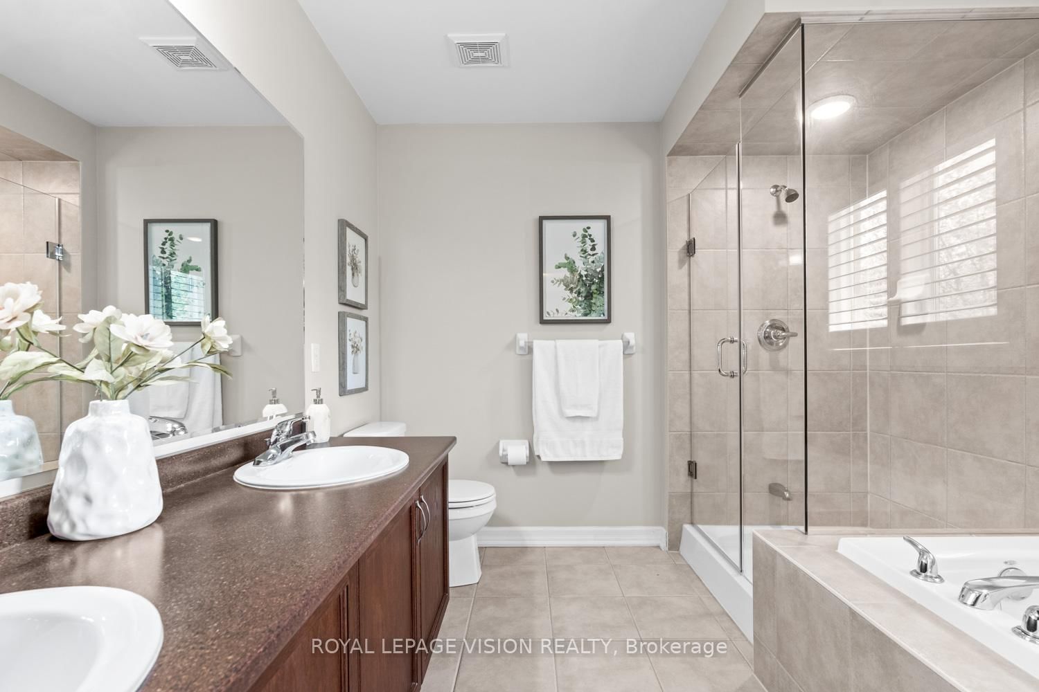 27 Ida Jane Grove • Whitchurch-Stouffville, ON photo 18
