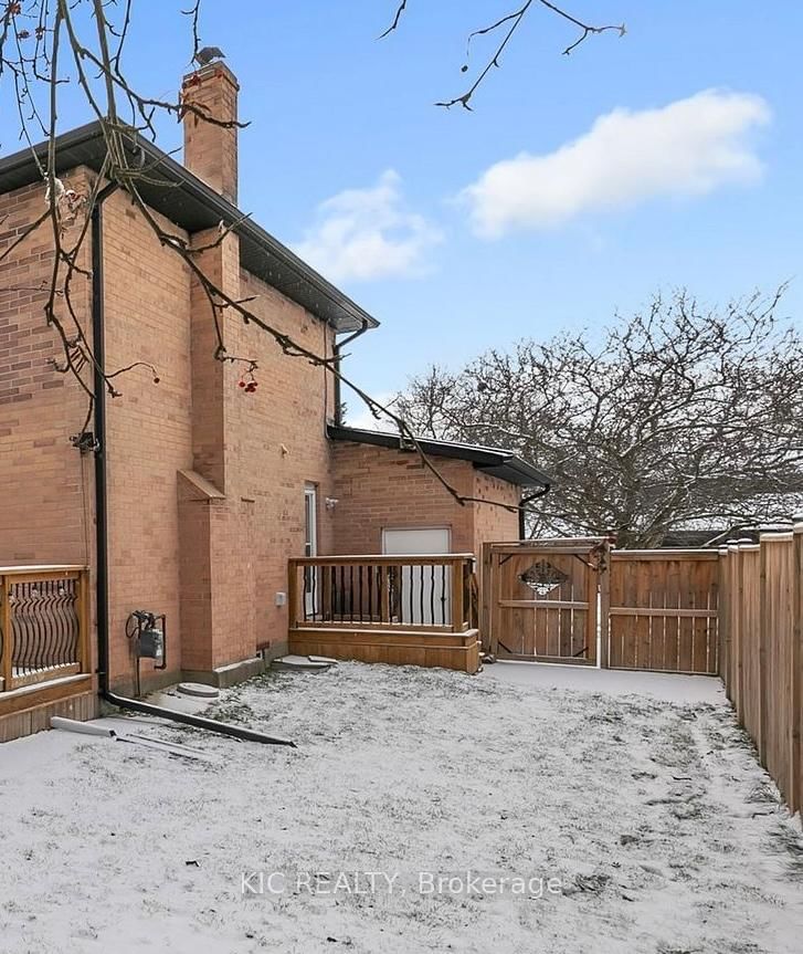 108 Cardinal Crescent - Photo 3