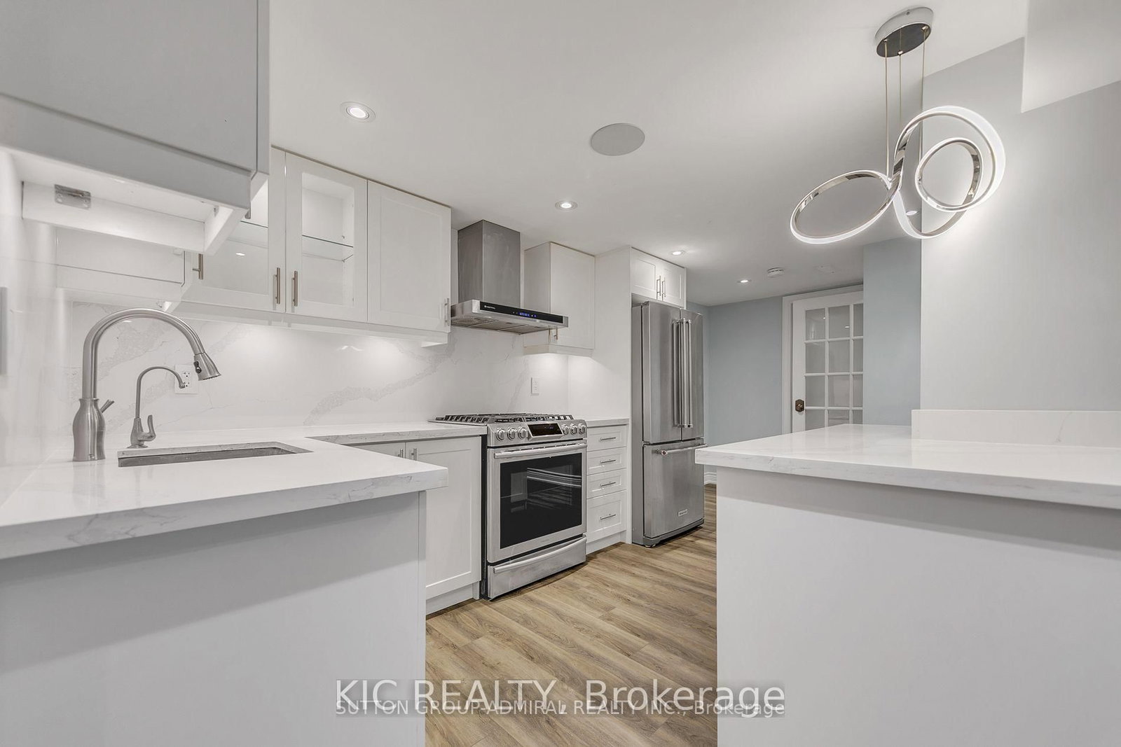 108 Cardinal Crescent - Photo 6