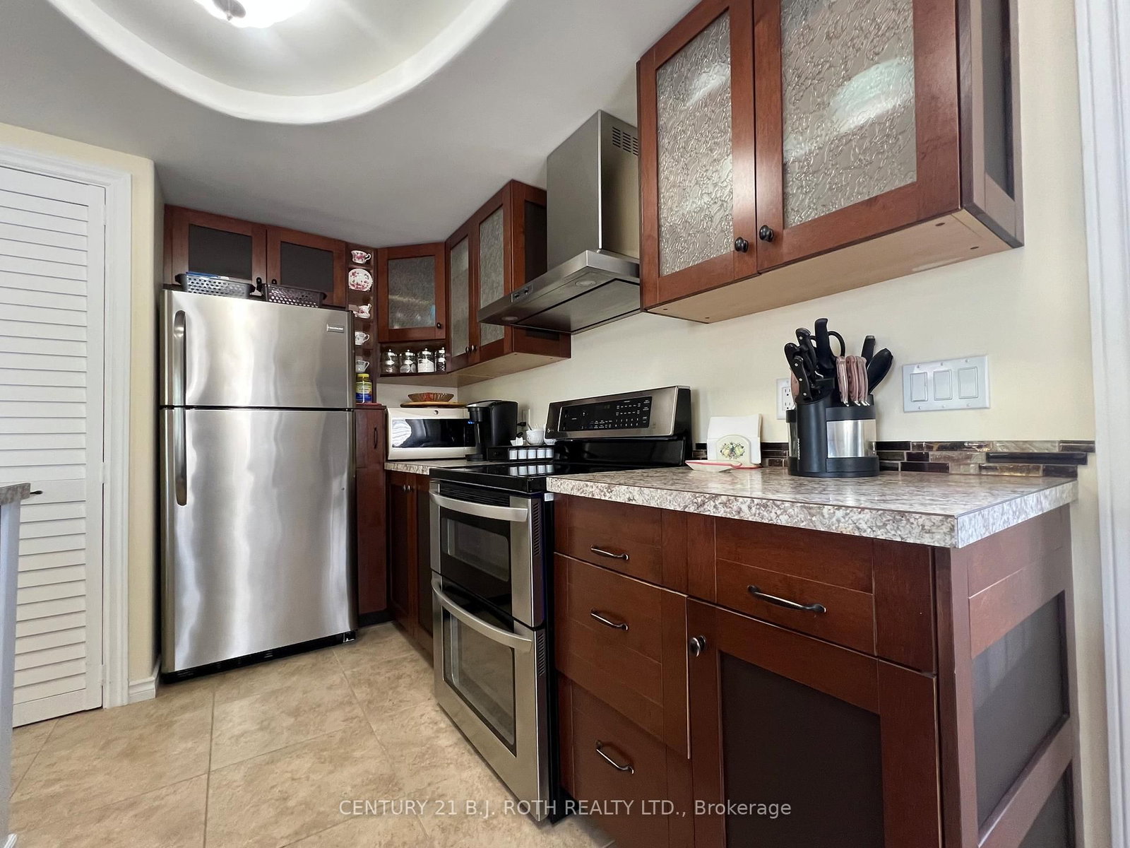 57 Main Street • Innisfil, ON photo 12