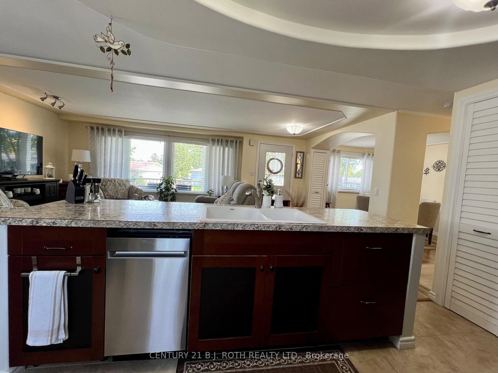 57 Main Street • Innisfil, ON photo 13