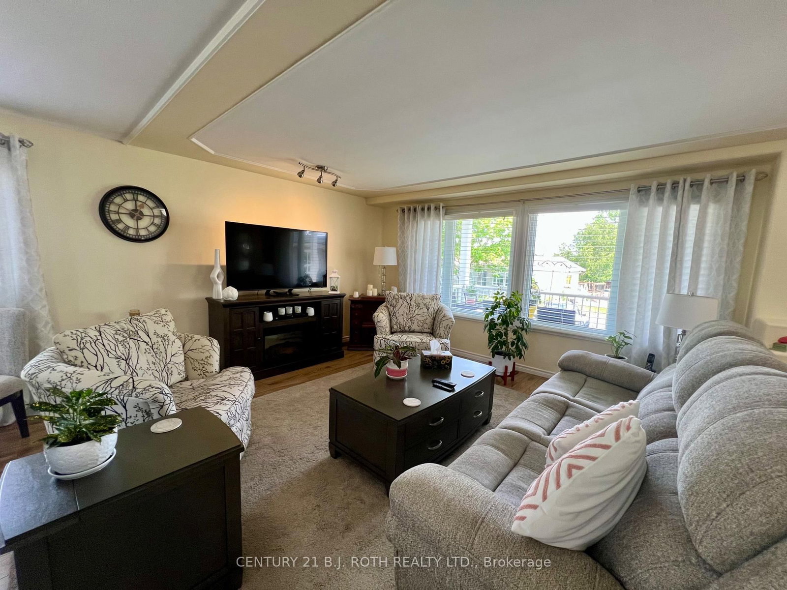 57 Main Street • Innisfil, ON photo 19