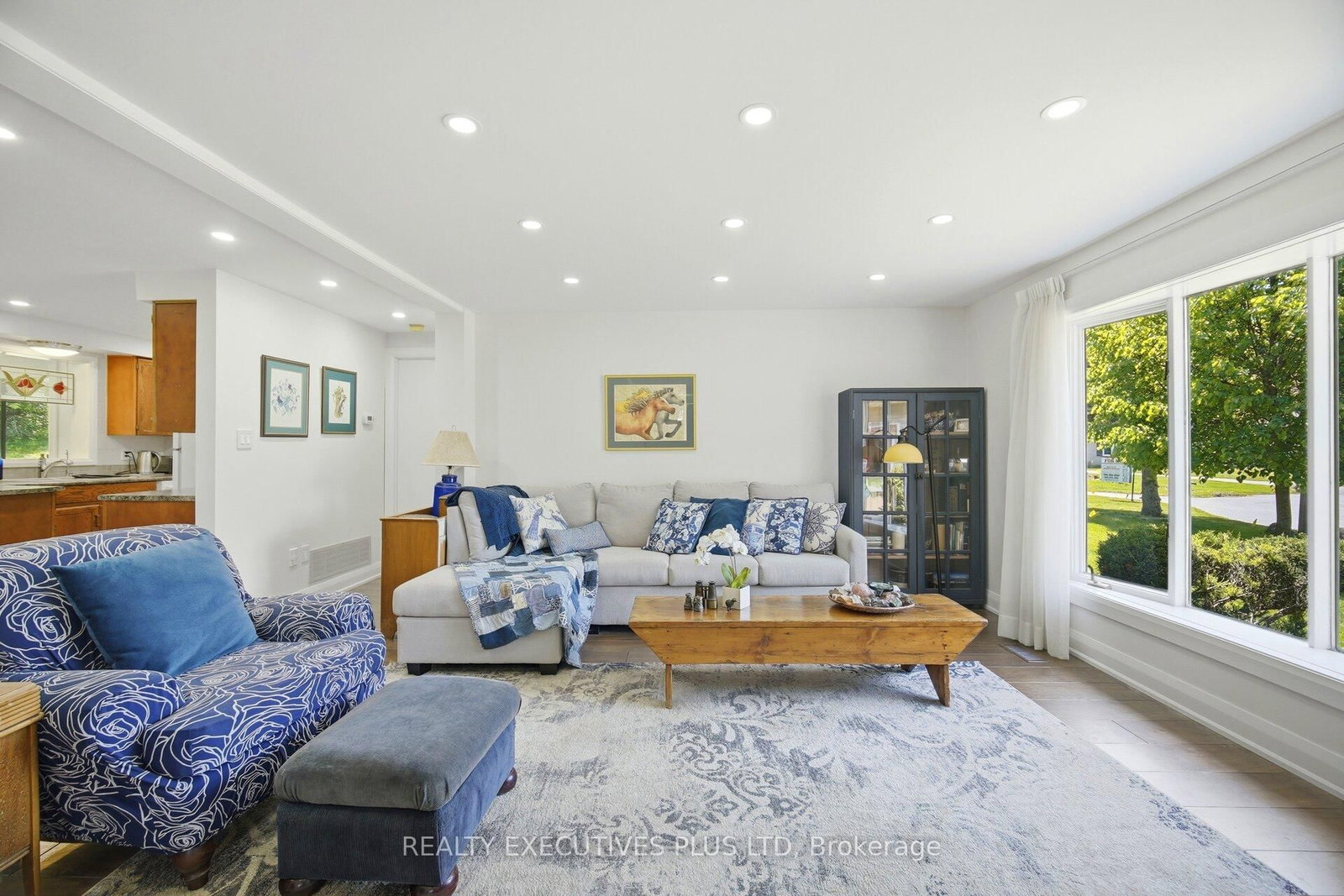 3 Pineview Court • New Tecumseth, ON photo 11