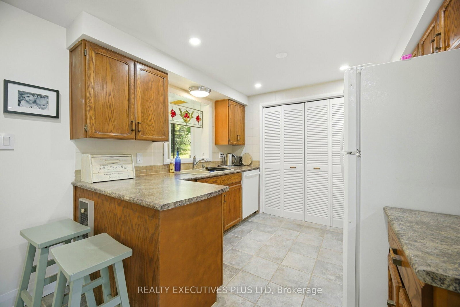 3 Pineview Court • New Tecumseth, ON photo 15