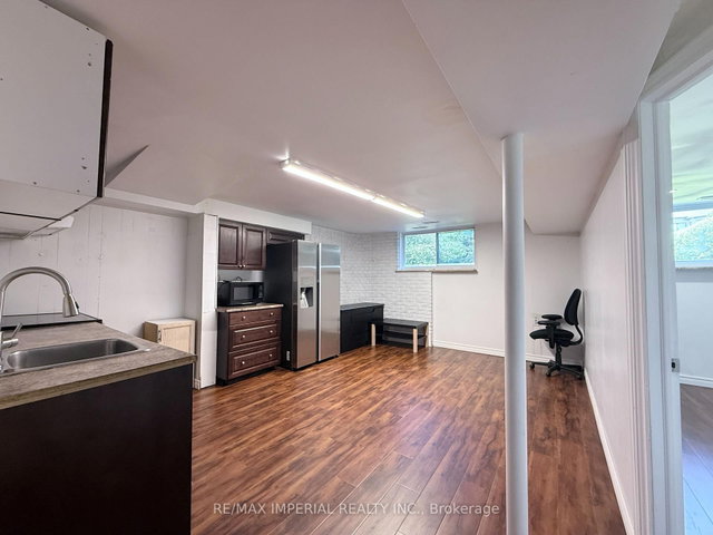 BSMT #2 - 52 Yongehurst Road
