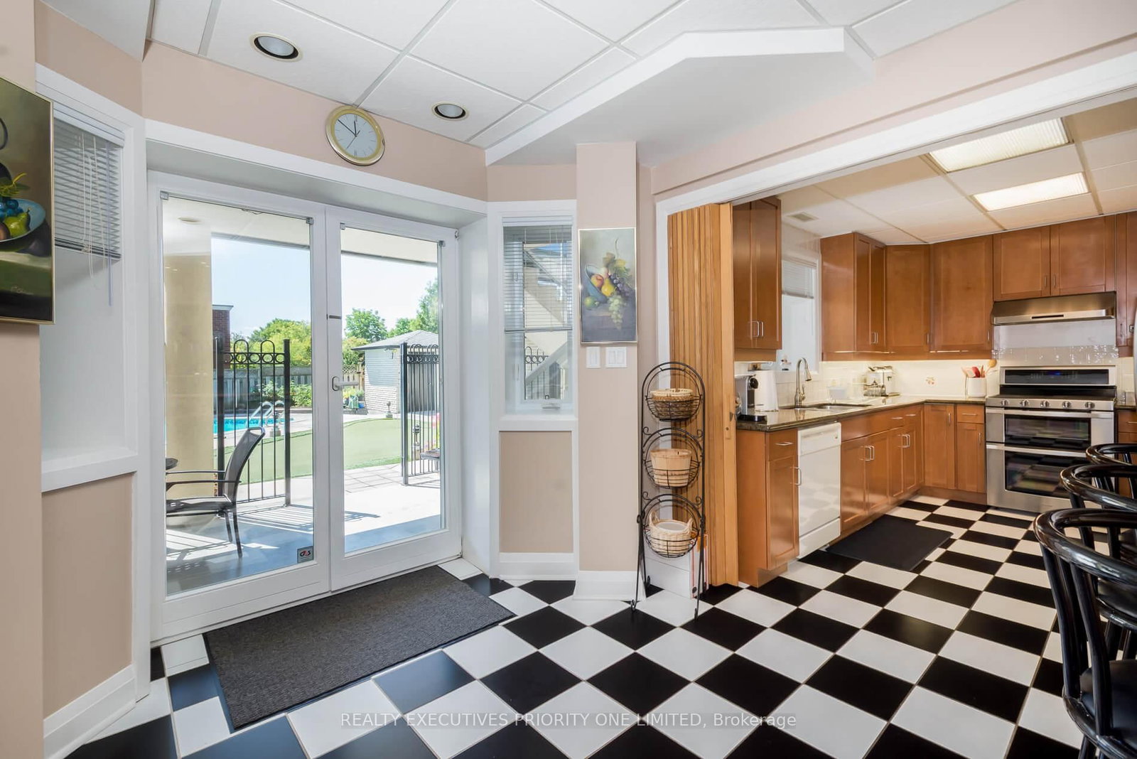 Detached House for sale at 67 Stockdale Crescent, Richmond Hill, Ontario, L4C 3T1 - North Richvale - MLS: N13246306