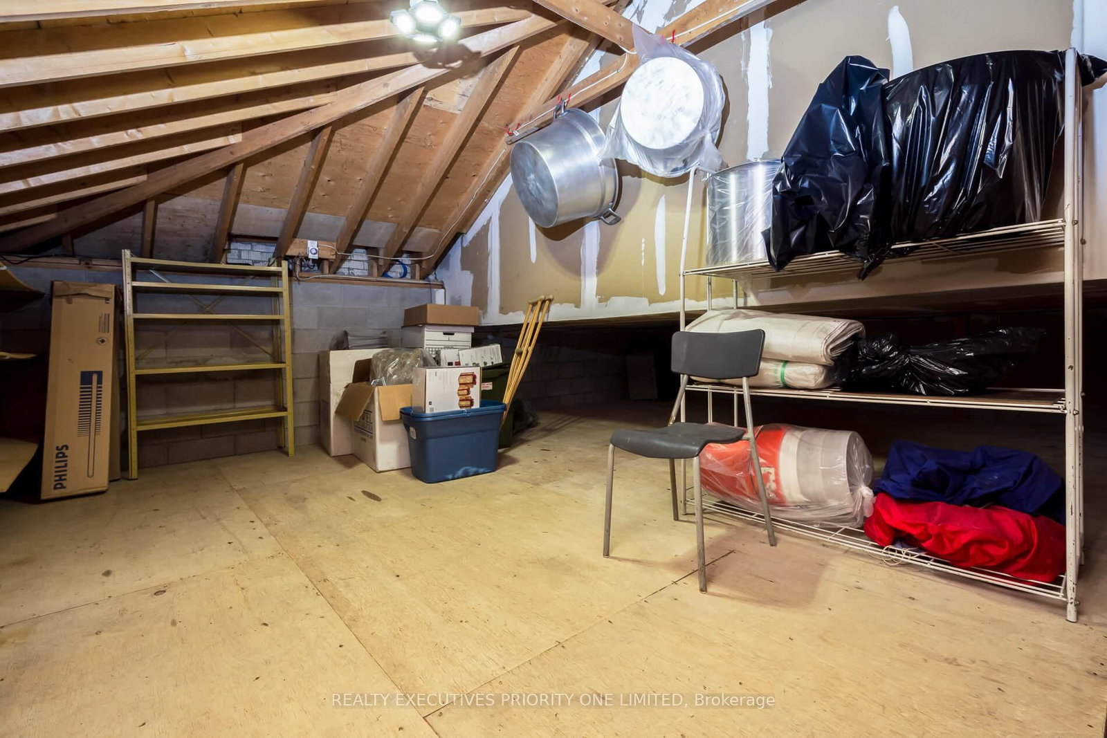 Listing Image 49
