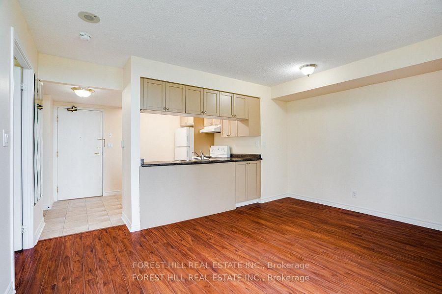 745 New Westminster Drive, Unit 608