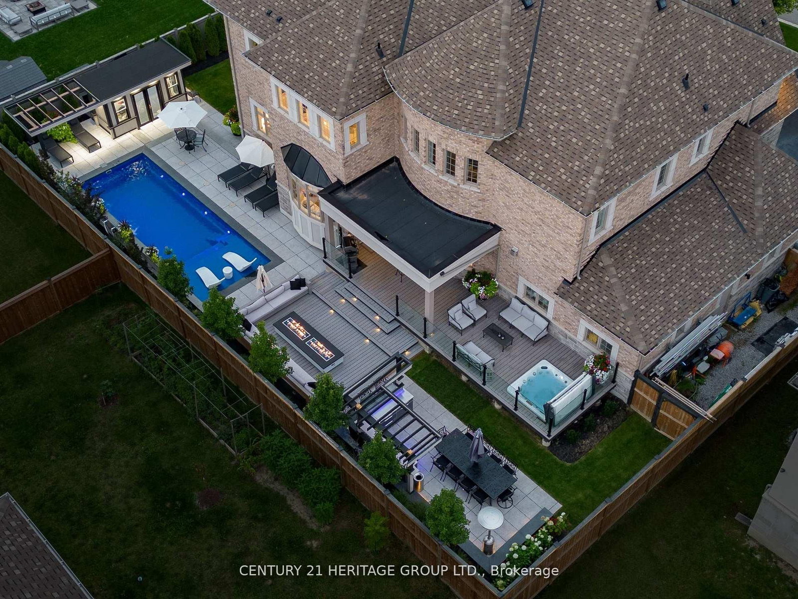Listing Image 9