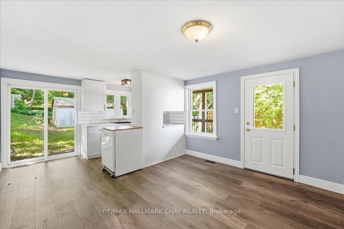 17 Church Street • Innisfil, ON photo 10