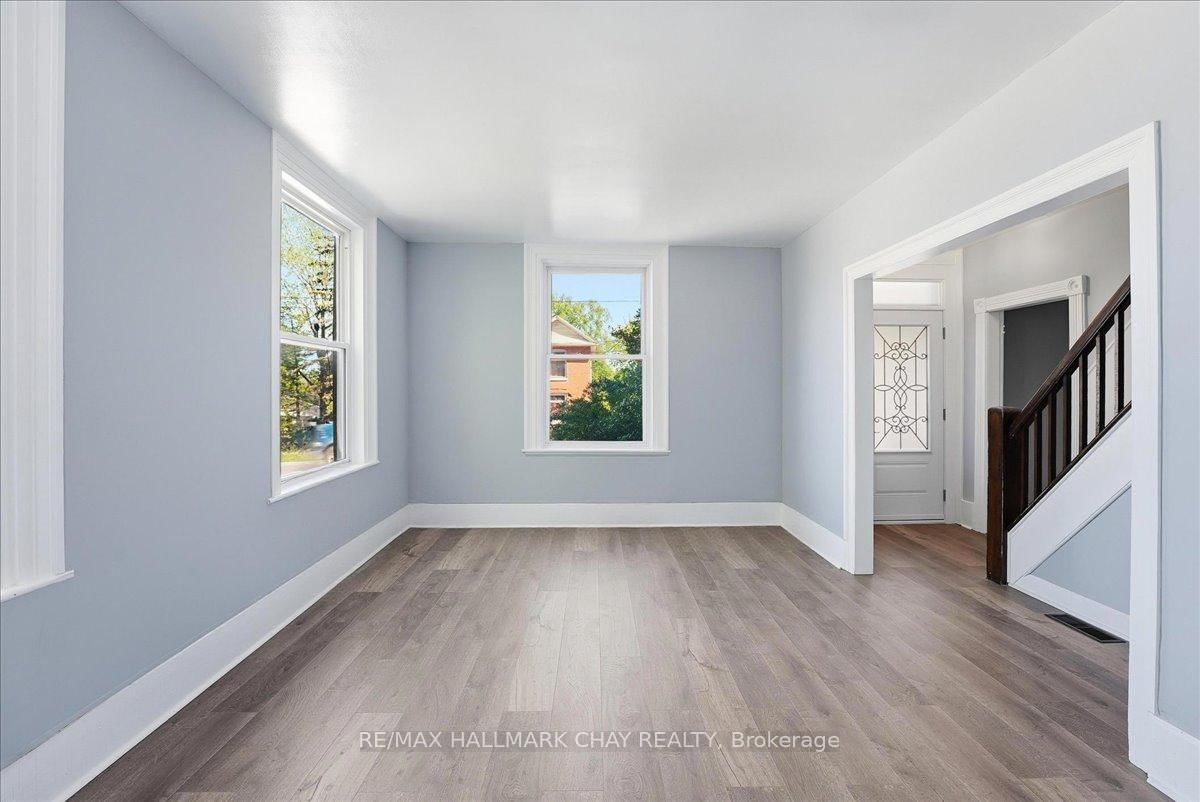 17 Church Street • Innisfil, ON photo 11