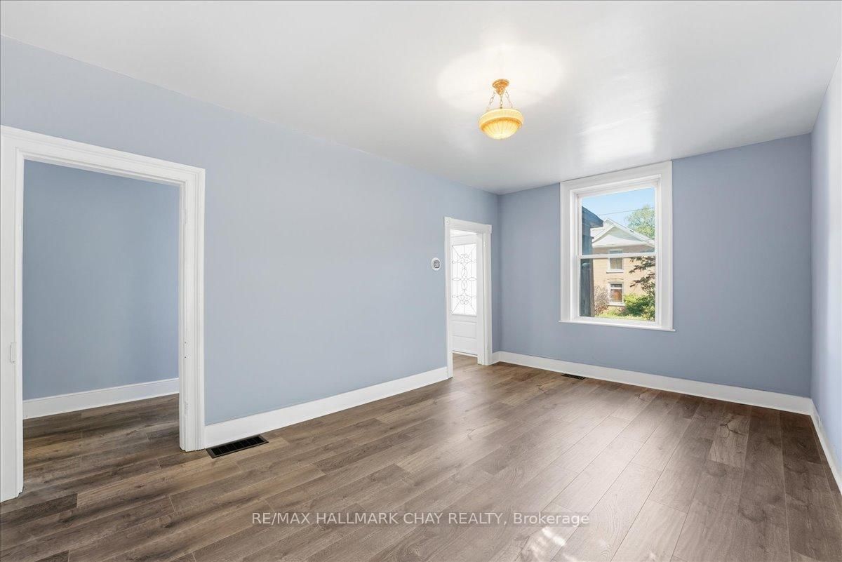 17 Church Street • Innisfil, ON photo 15