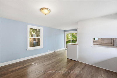 17 Church Street • Innisfil, ON photo 6