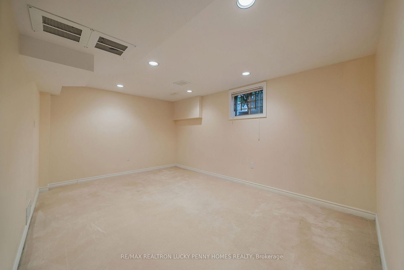 4 McPhail Court • Markham, ON photo 31