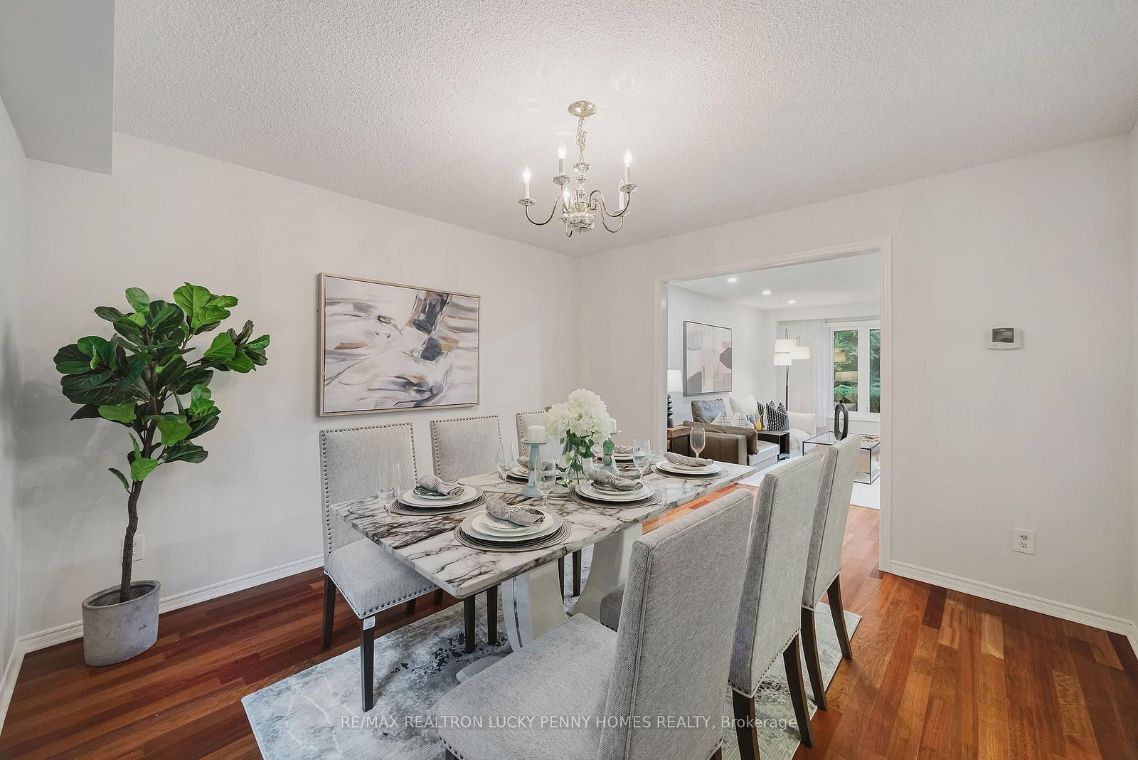 4 McPhail Court • Markham, ON photo 8