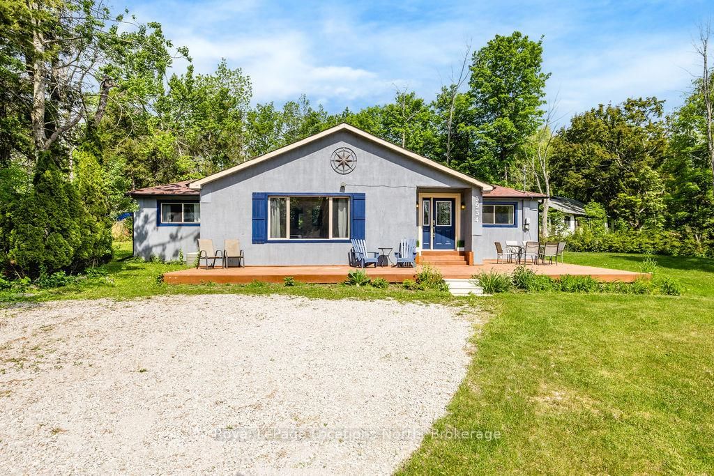 3934 Lakeview Road • Innisfil, ON photo 1