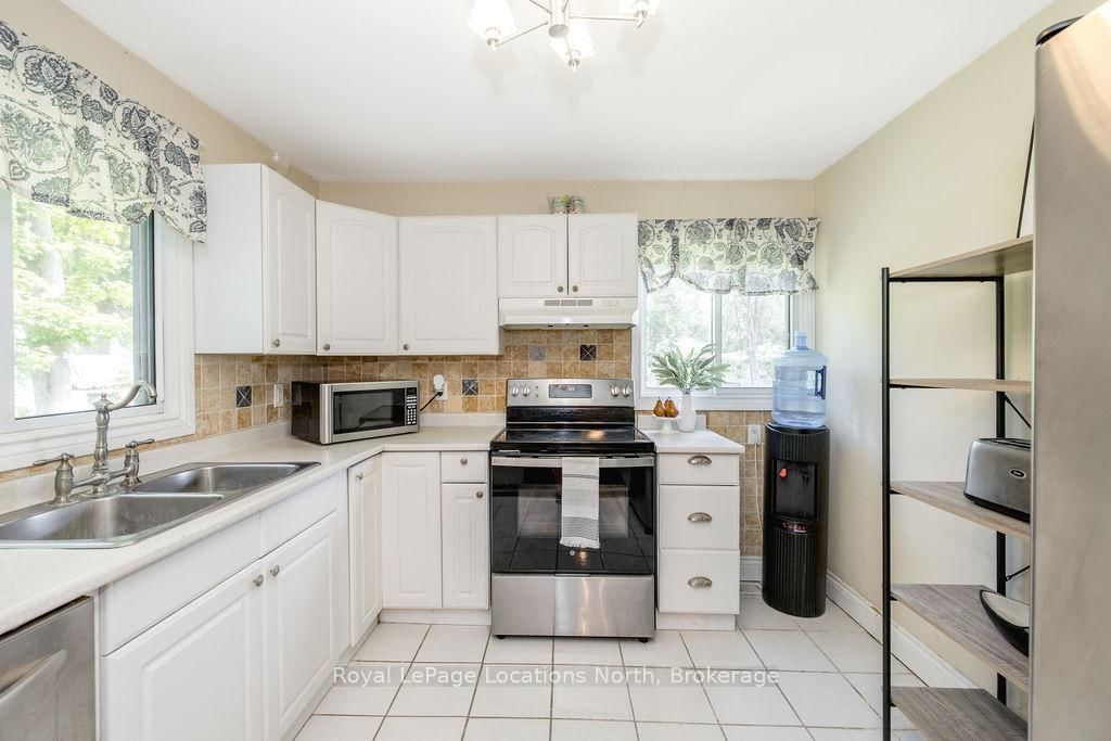 3934 Lakeview Road • Innisfil, ON photo 17