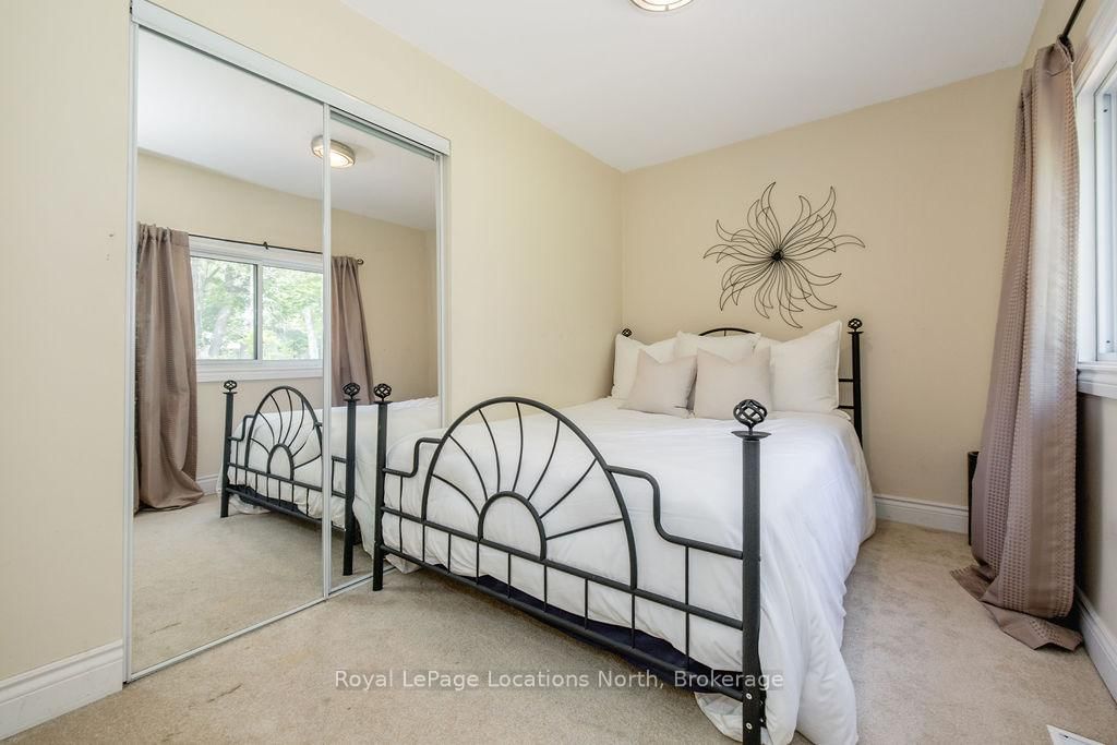 3934 Lakeview Road • Innisfil, ON photo 24