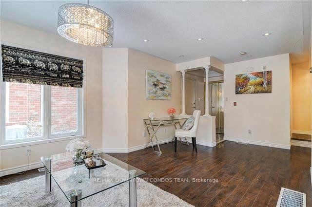 18 Clark Avenue W • #154 • Vaughan, ON photo 5