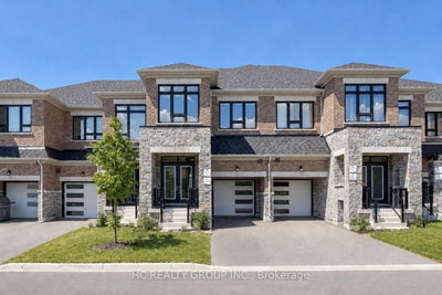 4-bed Townhouse · 8 Hewison Ave