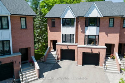 2-bed Townhouse, Condo · 8050 Islington Ave