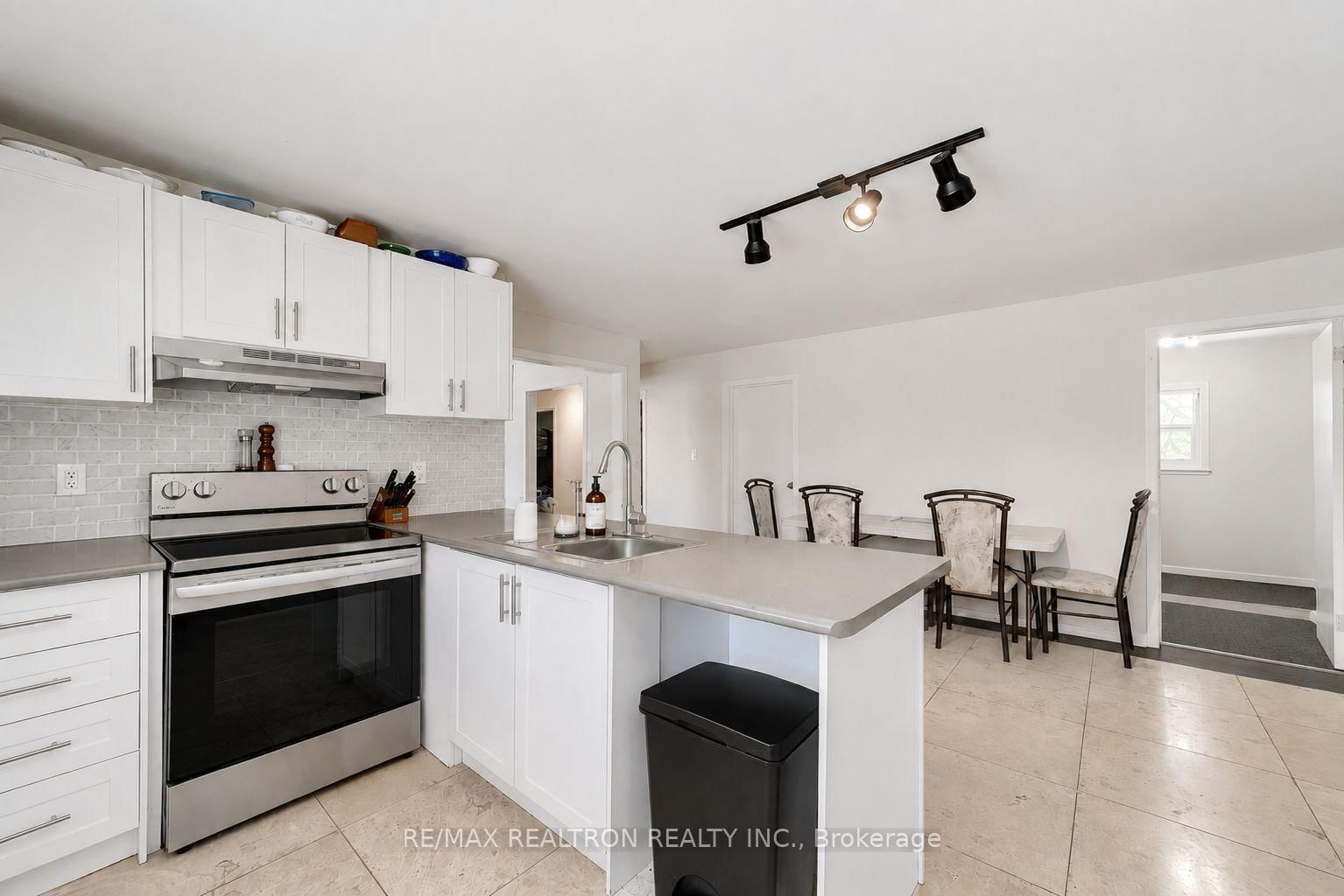 18367 Keele Street • King, ON photo 30