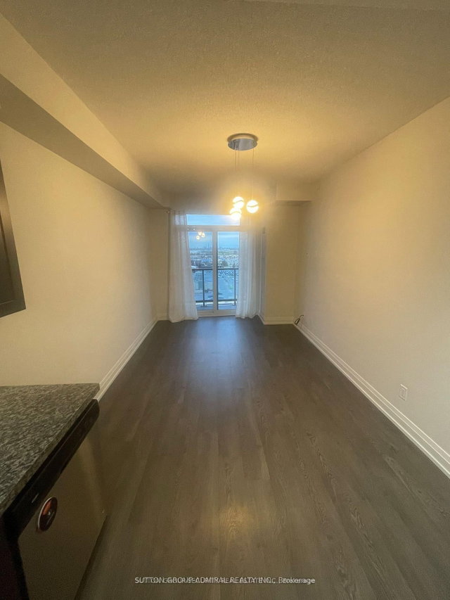 1010 - 3600 Highway 7 Road
