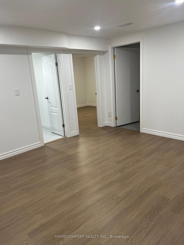 Whole Basement - 80 Pine Bough Manor
