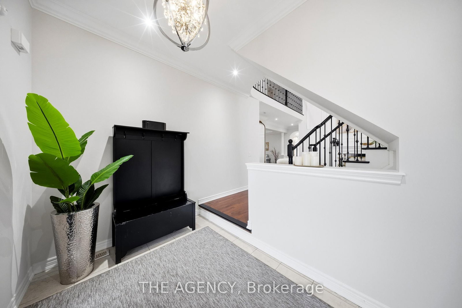 36 Zoran Lane • Vaughan, ON photo 4