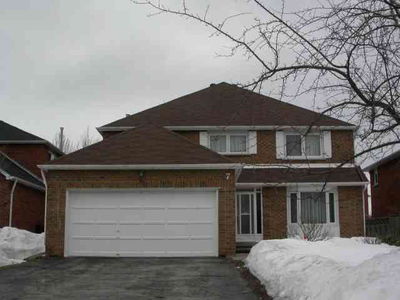 Detached House sold at 7 Lincoln Place, Markham, Markville, L3P7B7 - MLS: N1328274