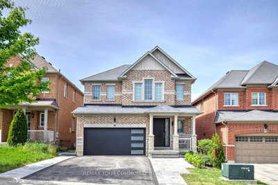 16 Muret Crescent — photo 2