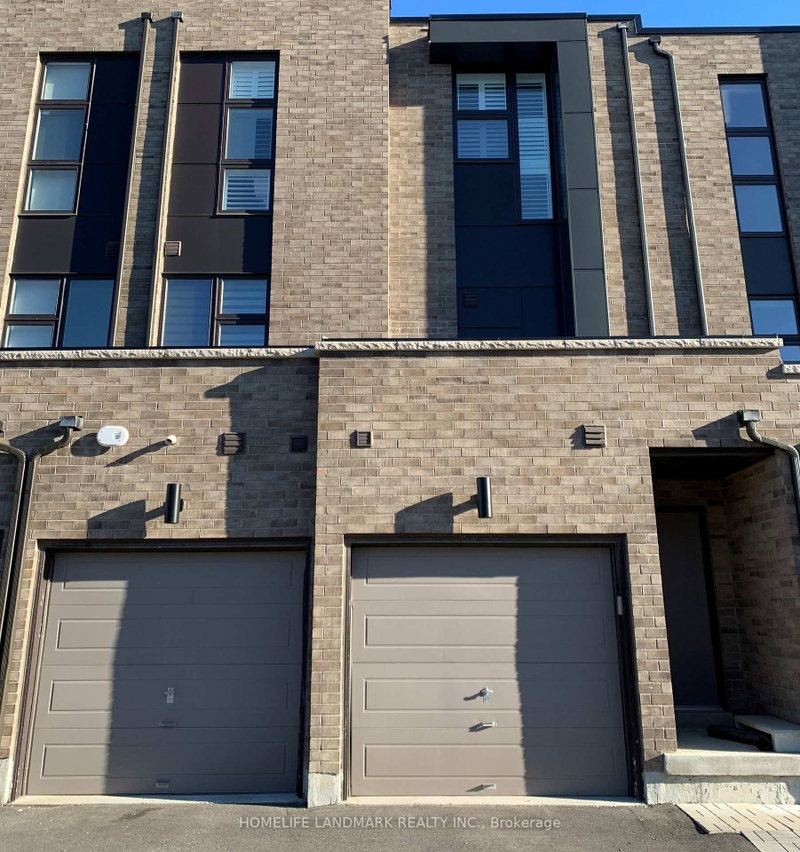 27 Thorncrest Drive