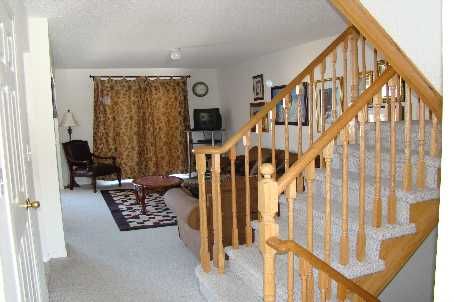 1410 Forest St, Innisfil, L9S4Y4 | Image 2