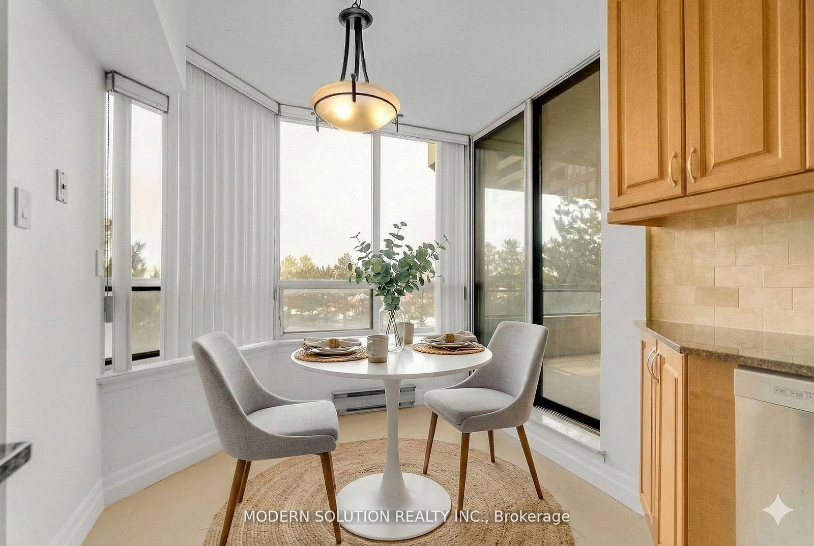 32 Clarissa Drive • #426 • Richmond Hill, ON photo 22