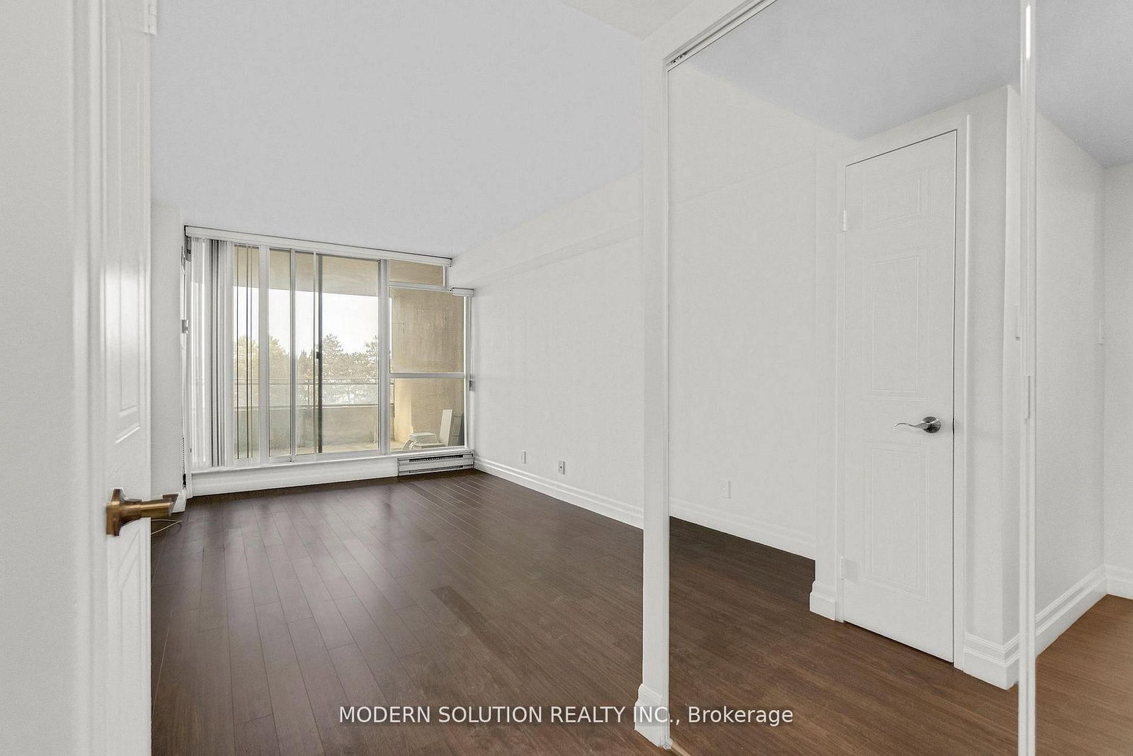 32 Clarissa Drive • #426 • Richmond Hill, ON photo 26