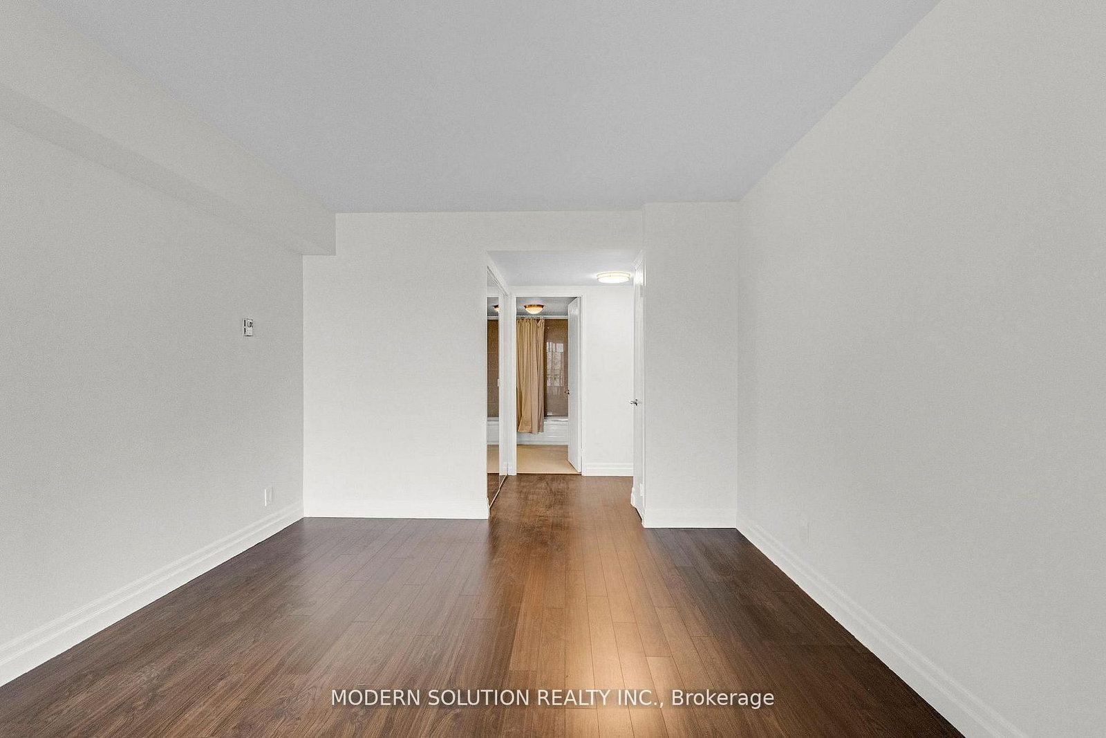 32 Clarissa Drive • #426 • Richmond Hill, ON photo 29