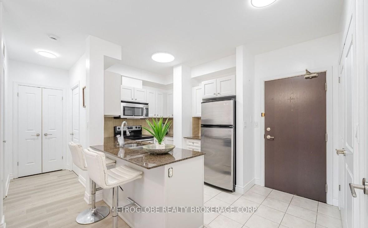 281 Woodbridge Avenue • #434 • Vaughan, ON photo 7