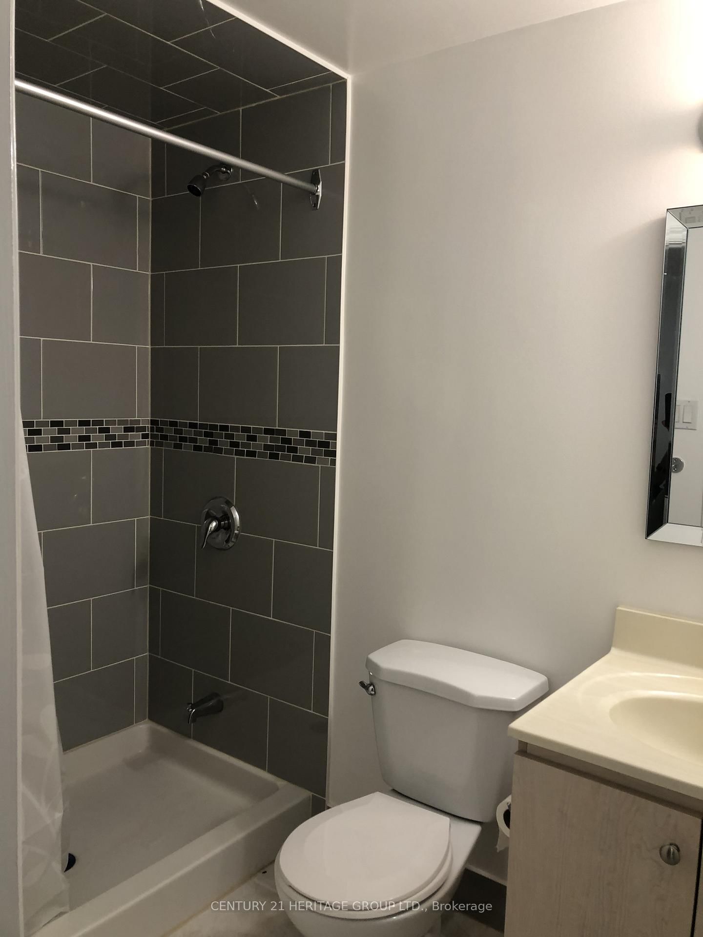 Apt 1 - 16 Cartmel Drive, Markham 4