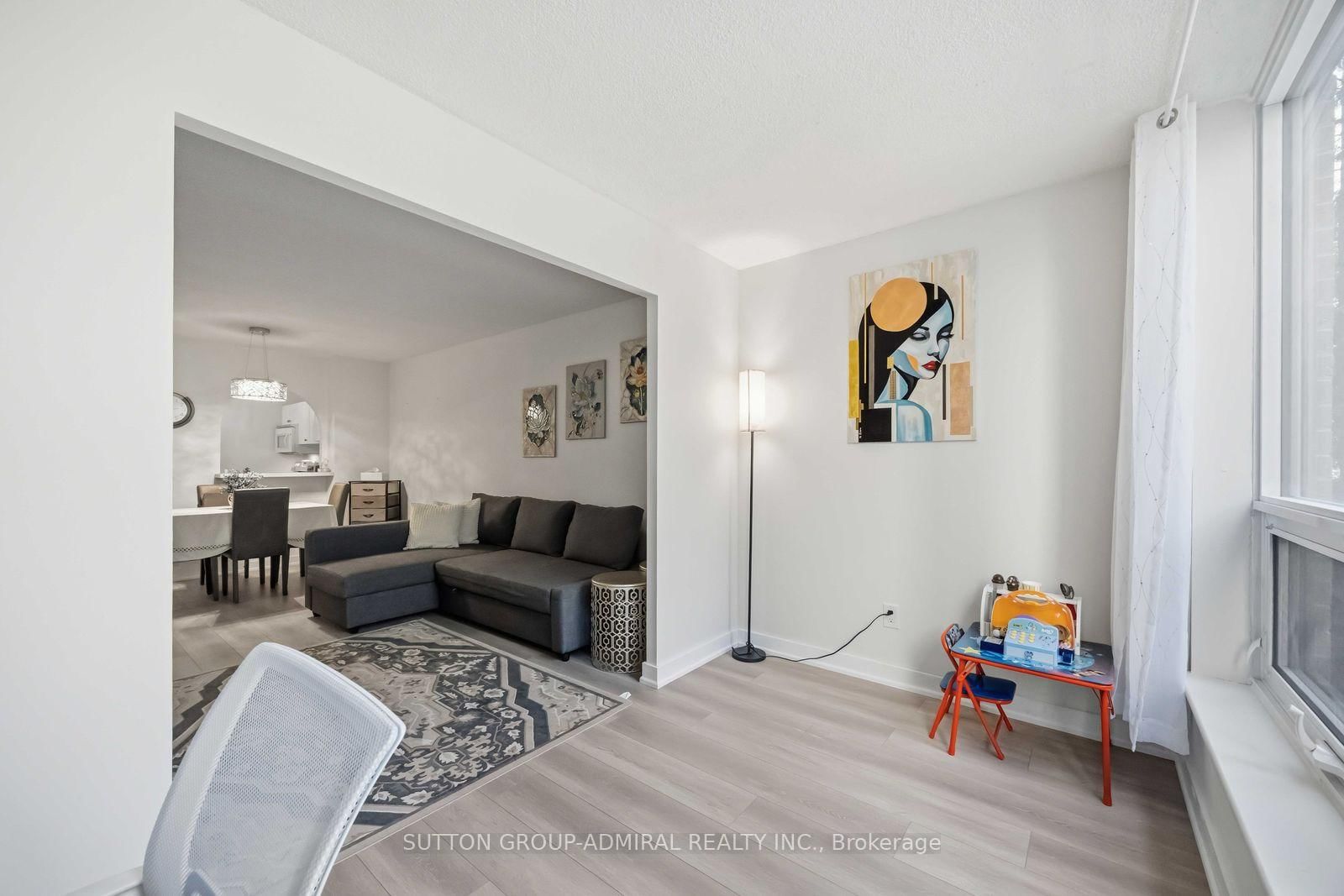 326 Major Mackenzie Drive • #220 • Richmond Hill, ON photo 9