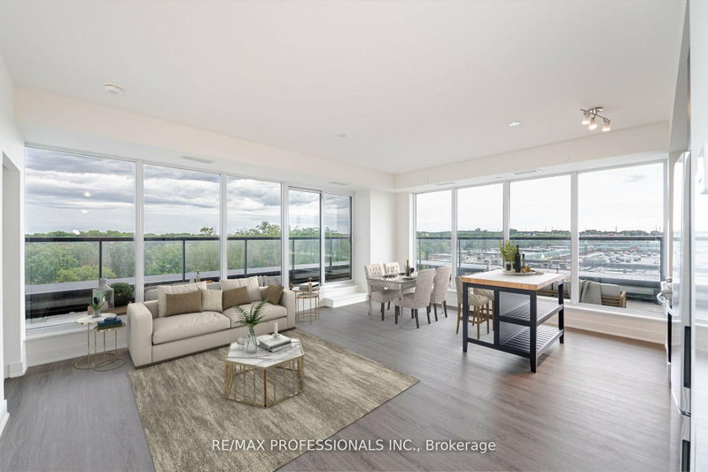 504 - 185 Deerfield Road
